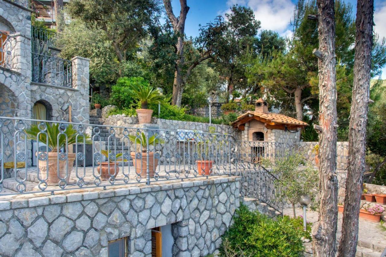 Villa Russo - De Vivo Realty 纳拉诺 外观 照片